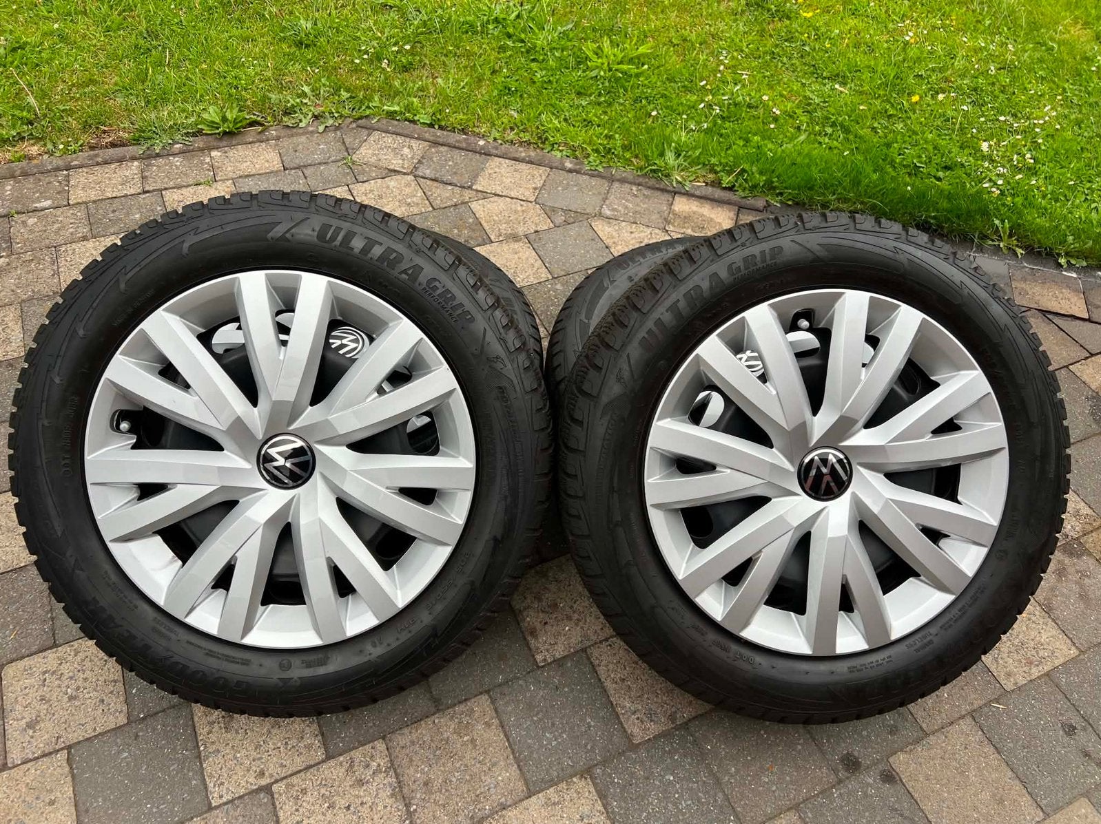 VW GOLF 7/8 - VW CADDY WINTERSET 205/55/R16 GOODYEAR, Auto-onderdelen, Banden en Velgen, Ophalen, Gebruikt, 16 inch, Banden en Velgen