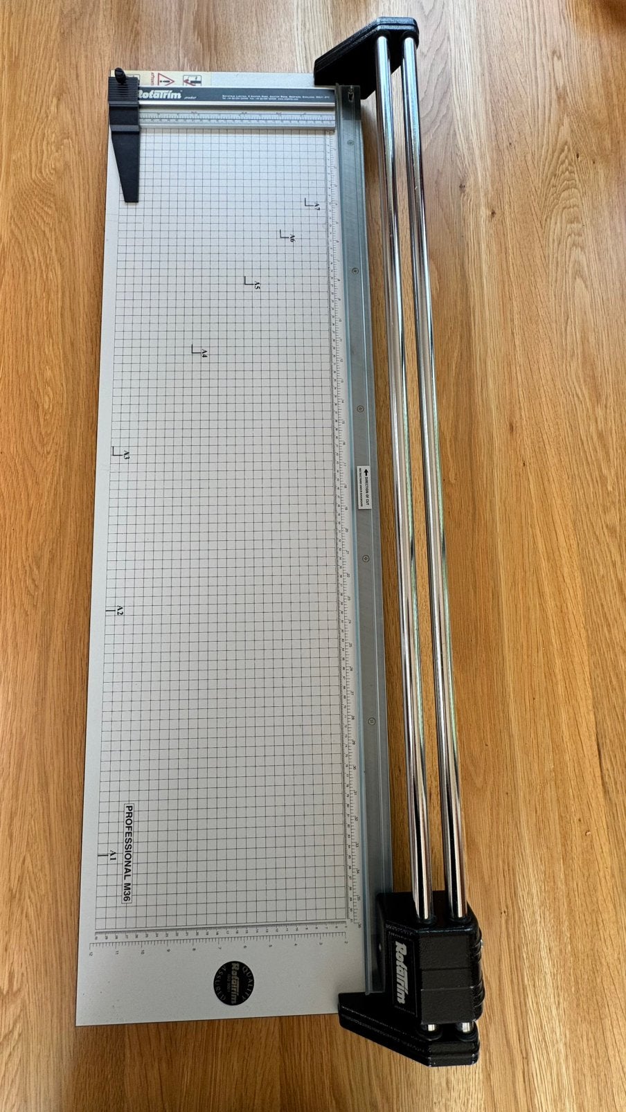 Rotatrim pro M36 snijtafel 91,4cm snij lengte , als nieuw, Divers, Enlèvement, Comme neuf