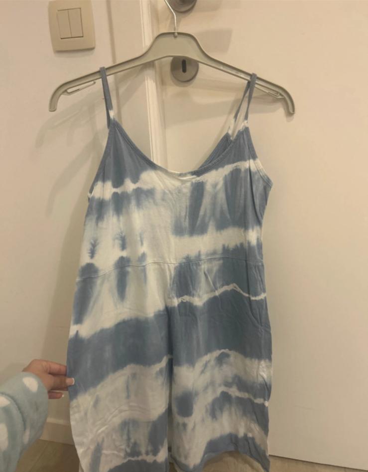 robe d’été, Enlèvement, Comme neuf