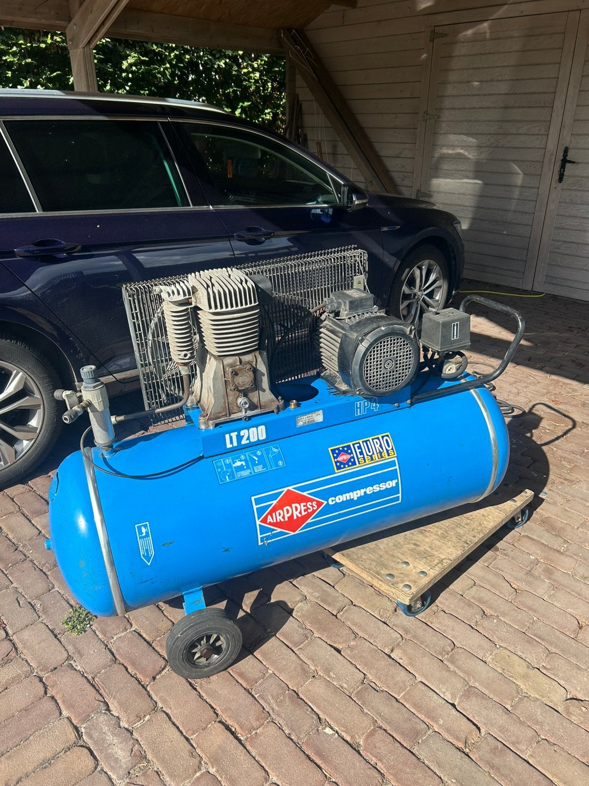 Airpress LT 200 HP4, Doe-het-zelf en Bouw, Ophalen, Zo goed als nieuw