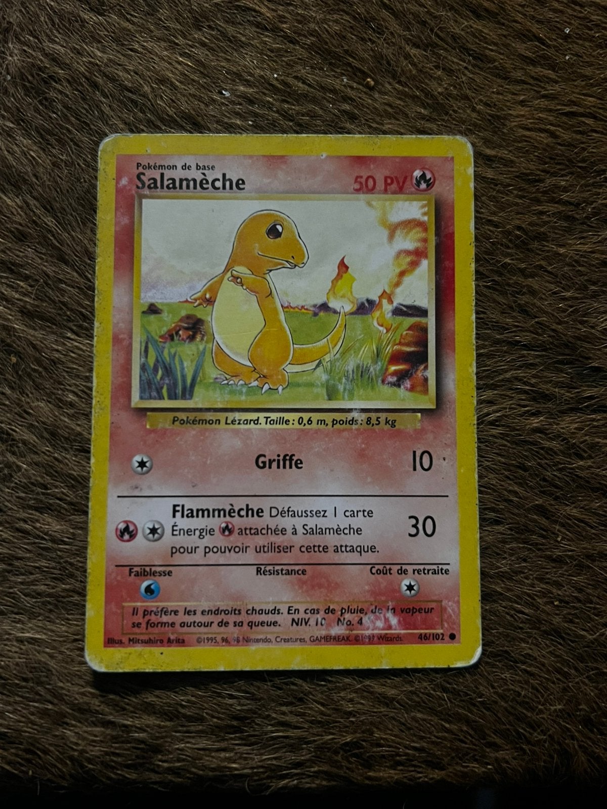 Carte Pokemon SALAMECHE46/102 Set de Base Wizards EDITION1FR, Enlèvement ou Envoi, Utilisé
