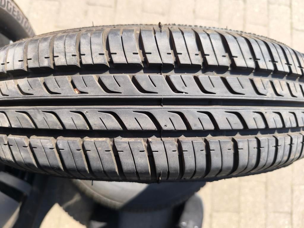 Pneu 165/80/13 t83 x2, Auto-onderdelen, Besturing