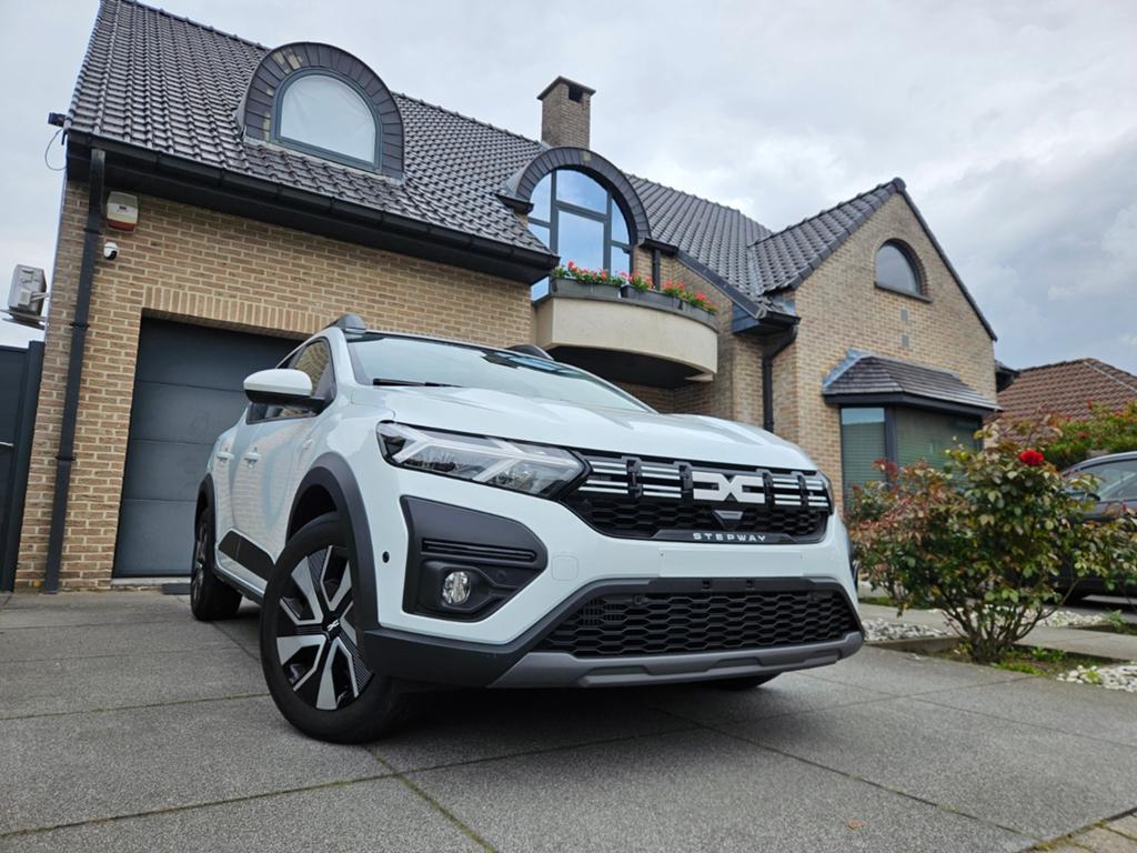 Dacia Sandero Stepway 1.0 TCe / CAMERA / LED / CARPLAY, Autos, Dacia, Achat, Euro 6, Entreprise, 5 portes
