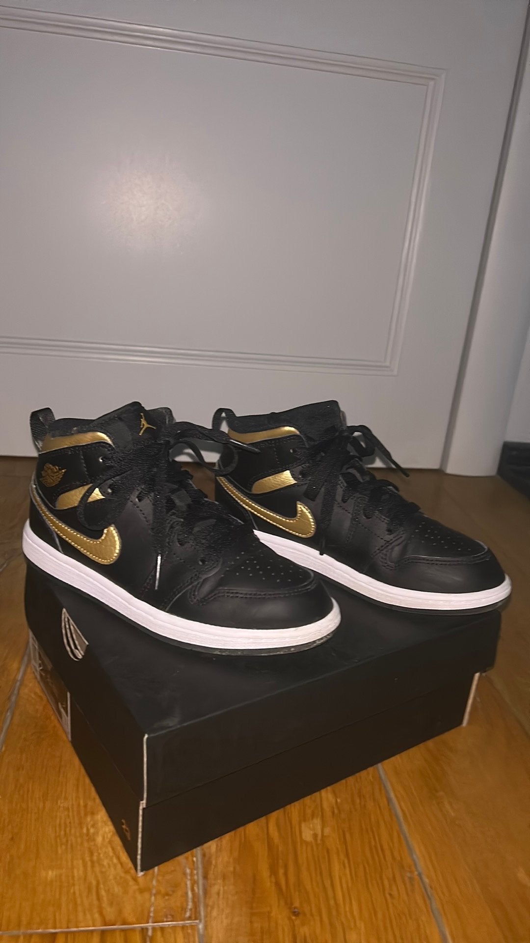 Basket Jordan, taille 33.5, Enlèvement, Neuf