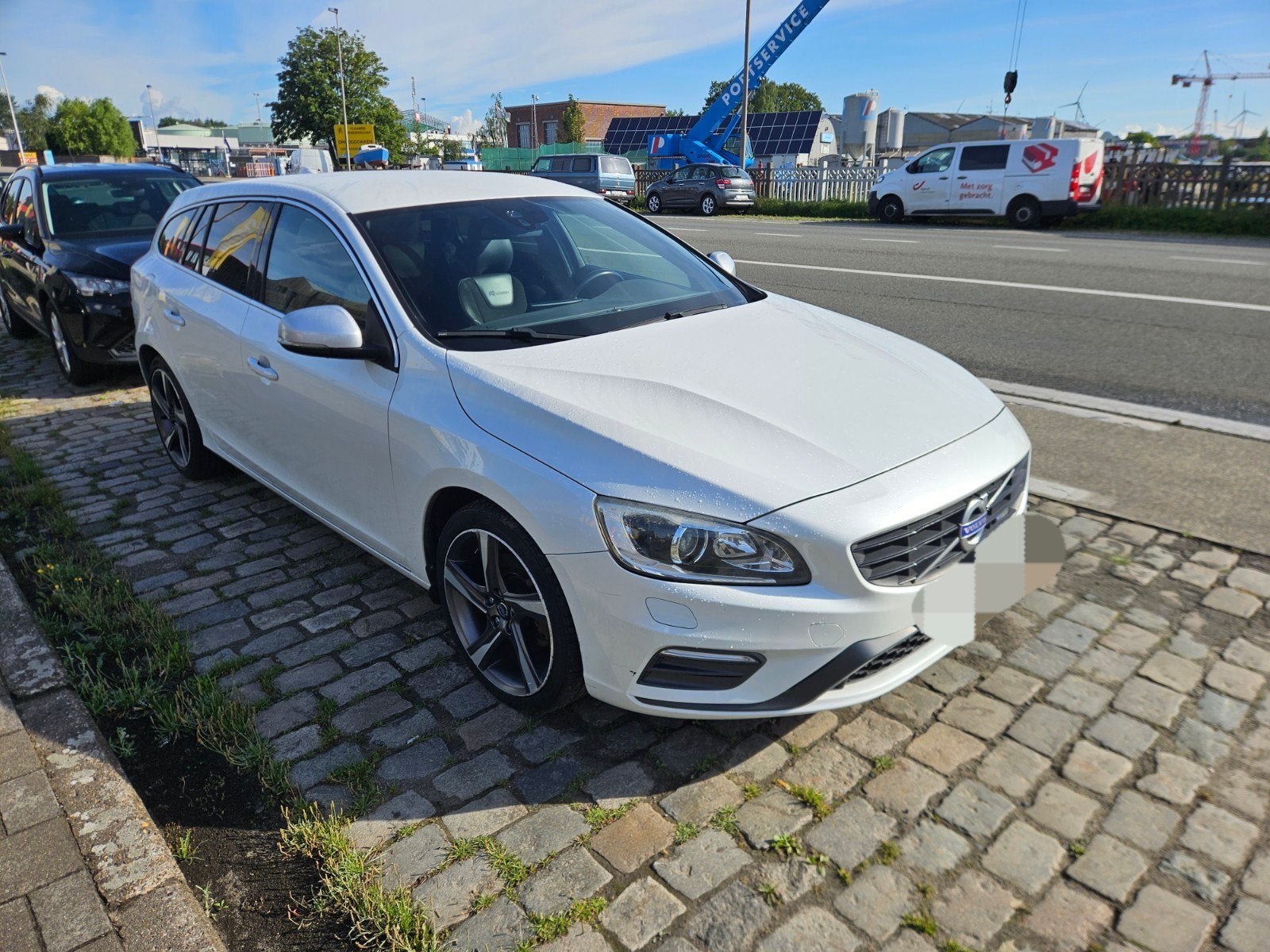 Révision du lifting de la Volvo V60 1.6 D, Autos, Volvo, Particulier, V60, ABS, Airbags, Air conditionné, Alarme, Phares Bi-Xénon