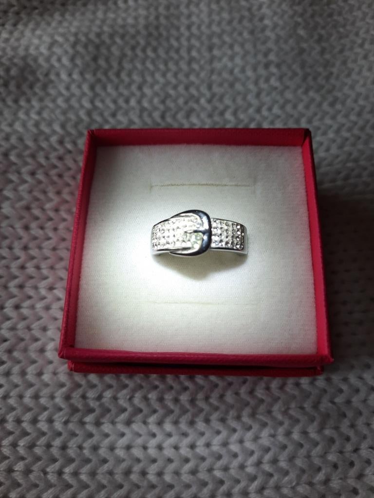 Ring victoria, Handtassen en Accessoires, Ringen, Verzenden, Gebruikt, IJzer of Staal
