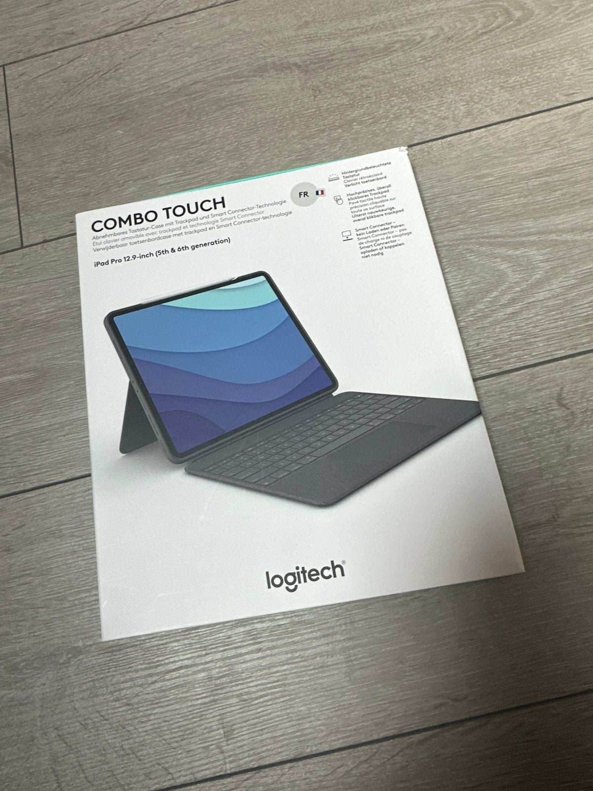Clavier IPAD Combo Touch, Enlèvement ou Envoi, 12 pouces, Protection faces avant et arrière, Ipad 12,9 inch (5th and 6th generations)