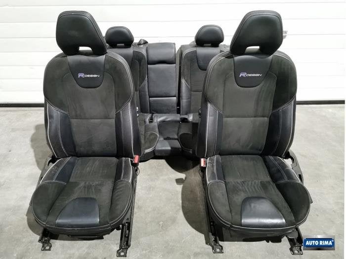 Kit revêtement (complet) d'un Volvo V40, -, 3 mois de garantie, -, -