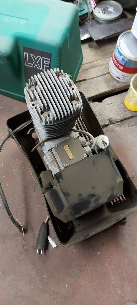 Compressor, Ophalen, Gebruikt, Geluidgedempt