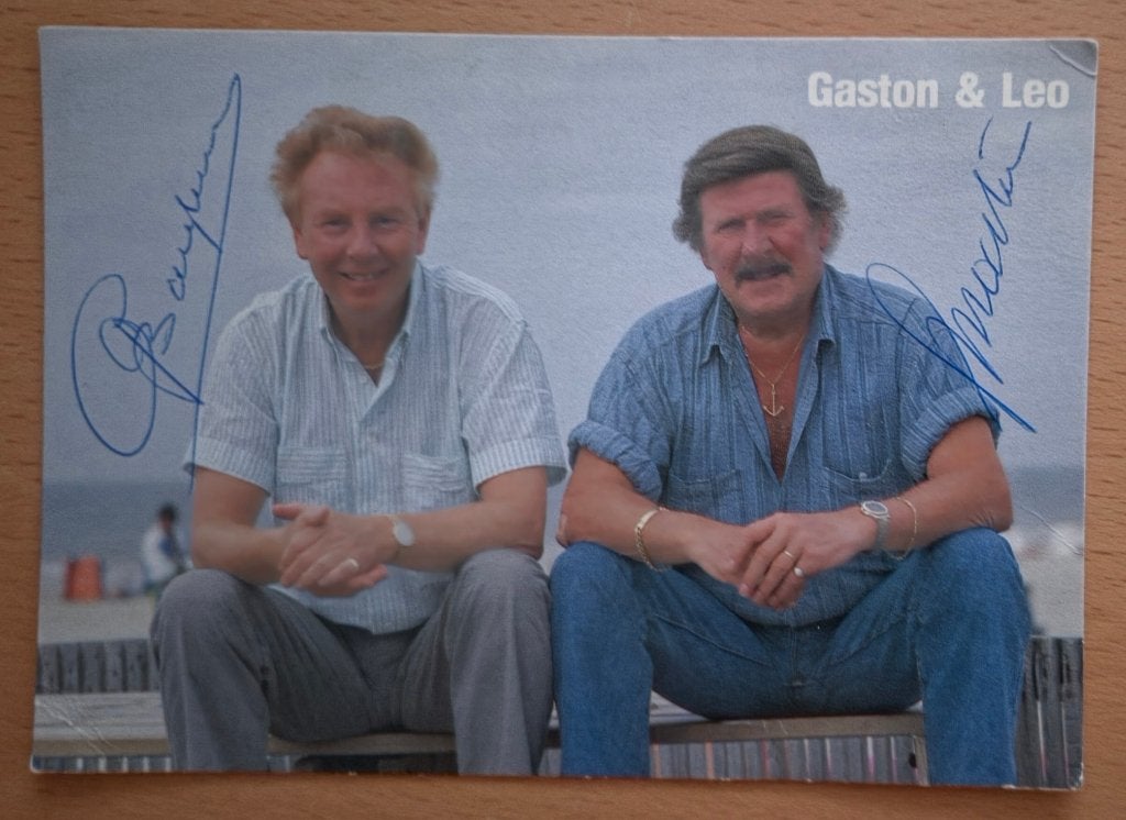 kaart Gaston en Leo met authentieke handtekeningen, Ophalen, Zo goed als nieuw