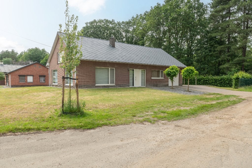Ruime gezinswoning op perceel van 1120 m² in rustige locatie, Immo, Maisons à vendre, Beverlo, 1000 à 1500 m², Province de Limbourg