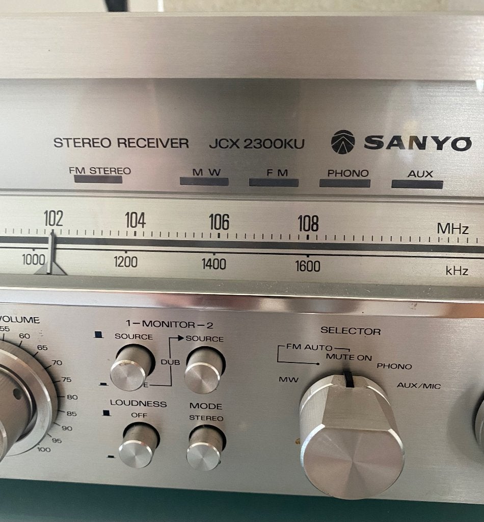 SANYO JCX 2300KU receiver, Audio, Tv en Foto, Versterkers en Ontvangers, Ophalen, Zo goed als nieuw