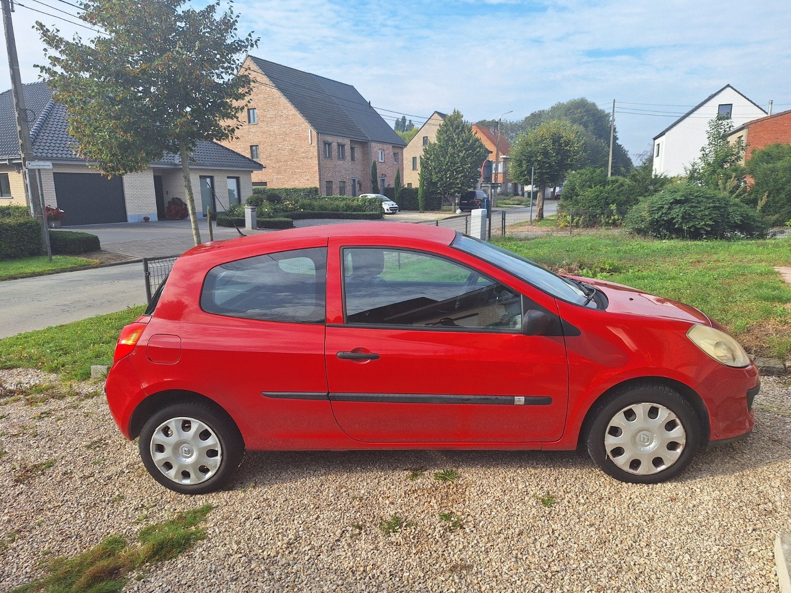 Renault Clio 3, Auto's, Bluetooth, Zwart, 3 deurs, Rood