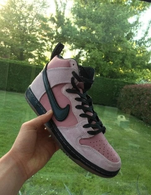 Nike SB Dunk High KCDC Pink Pink Rose EU (42/ US 8.5), Vêtements | Hommes, Neuf, Enlèvement ou Envoi, Autres couleurs, Baskets