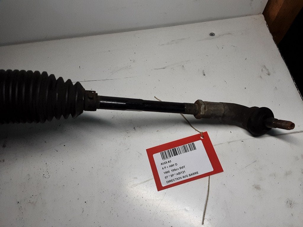 BIELETTE GAUCHE Audi A3 Sportback (8PA) (01-2004/03-2013), Mevr. I. Hauben, Audi, Utilisé, Rue de l'Espoir 34 34
4030  GRIVEGNÉE, BE