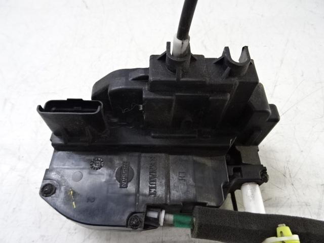SERRURE DE PORTE AVANT GAUCHE Nissan Micra (K12), Utilisé, Gauche, Nissan