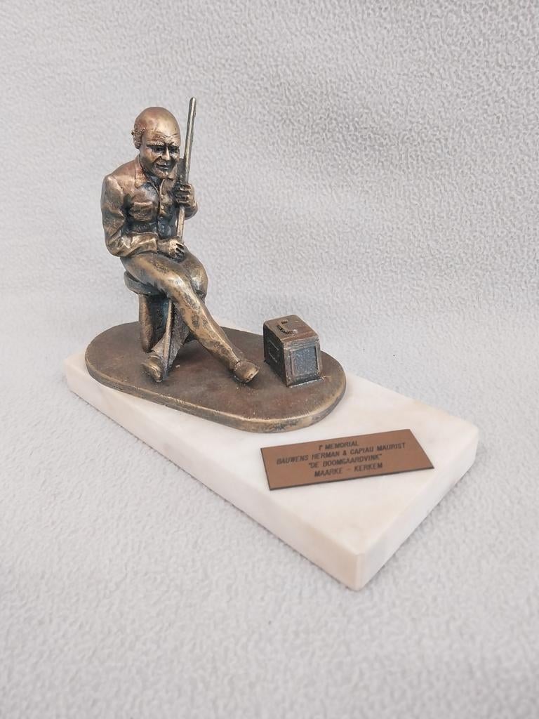 Koper of brons beeld, Ophalen, Brons