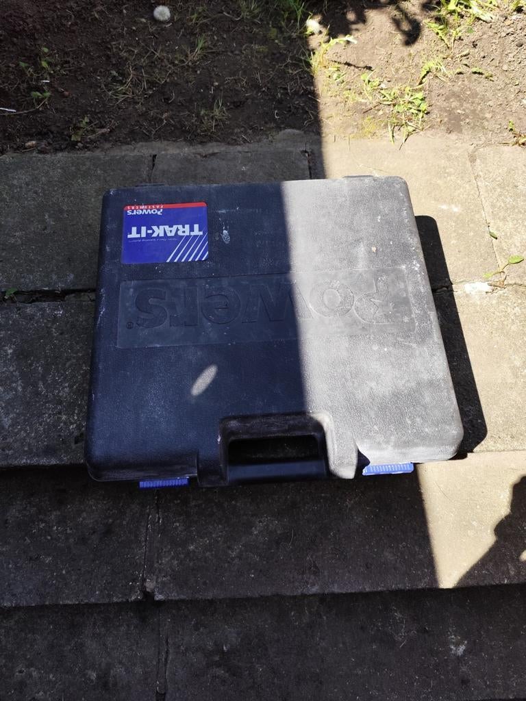 Cloueuse gaz clous jusqu'à 90 mm achetée 682 euros HT a chez, Enlèvement