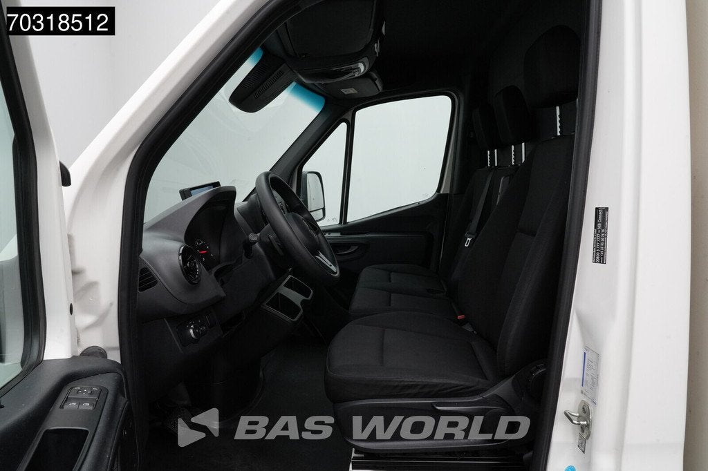 Mercedes Sprinter 314 CDI Automaat Koelwagen Thermo King V-2, Auto's, Bestelwagens en Lichte vracht, Automaat, Stof, Gebruikt