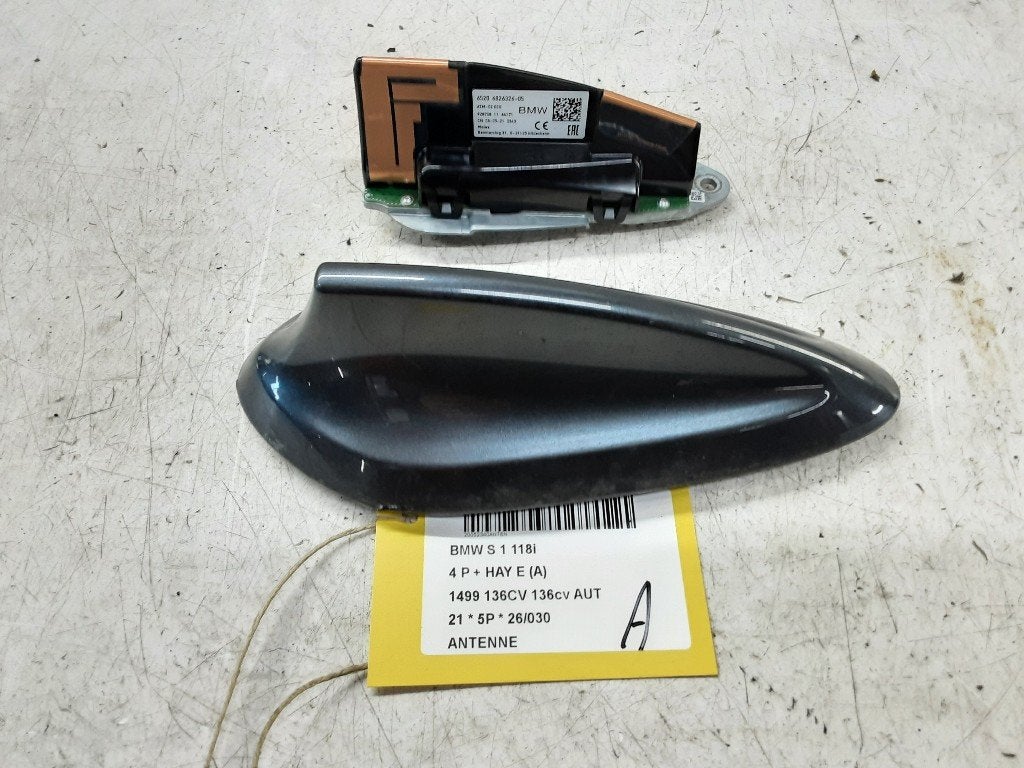 ANTENNE BMW 1 serie (F40) (01-2019/-) (6520682632605), Utilisé, BMW, Petuelring 130
80809  München, DE, Bayerische Motoren Werke AG