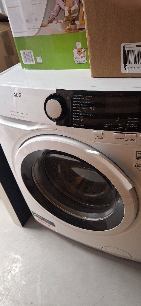 Lave-linge AEG Série 7000 Lavamat ProSteam Excellent état, Electroménager, 6 à 8 kg, 1600 tours ou plus, Comme neuf, Chargeur frontal