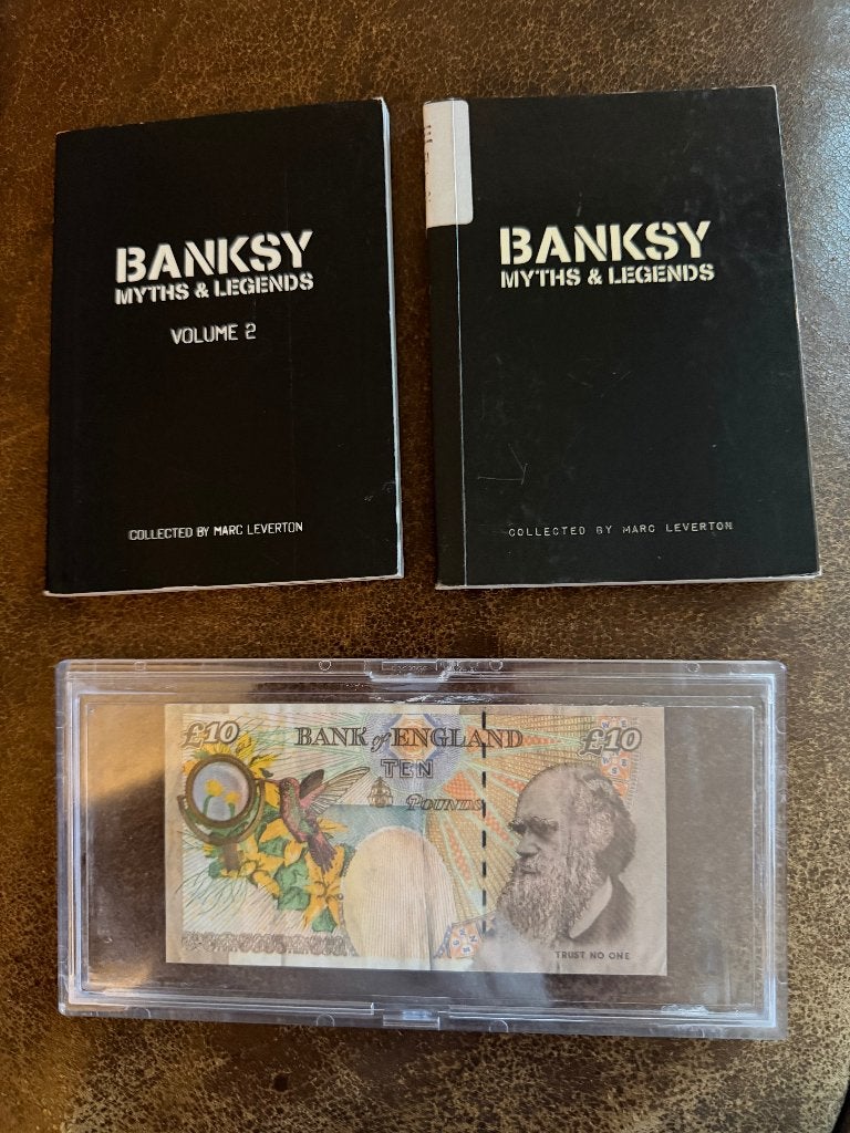 Di Face Tenner Banksy avec livres, Numéroté, Enlèvement, Portraits et figures, Sérigraphie