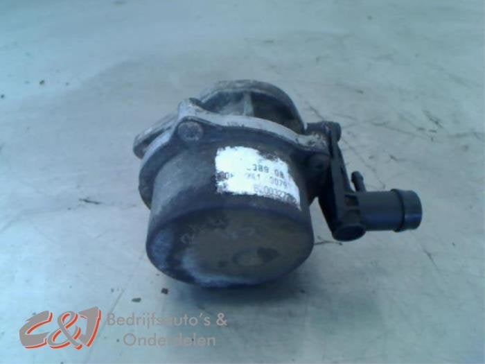 Pompe à vide (diesel) d'un Opel Vivaro, -, Opel, 3 mois de garantie, Utilisé