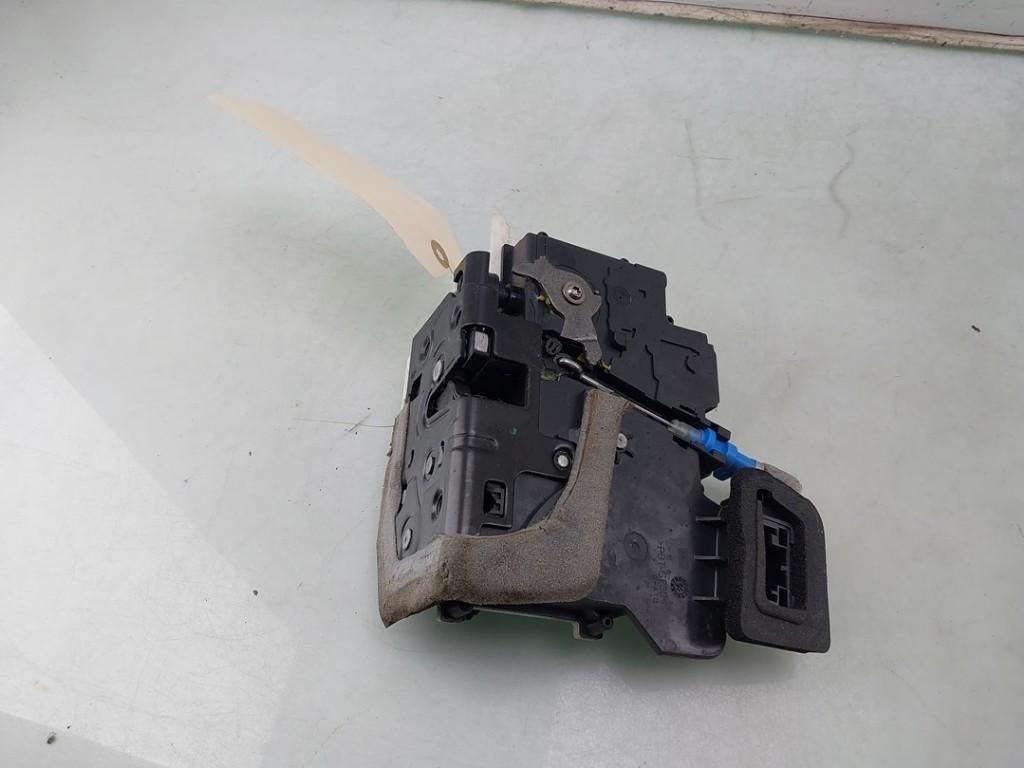 SERRURE DE PORTE RODS AVANT DROIT Audi A6 Avant (C8), Auto-Union-Straße  1,
85057  Ingolstadt, DE, Info@audi.de, Audi, Utilisé