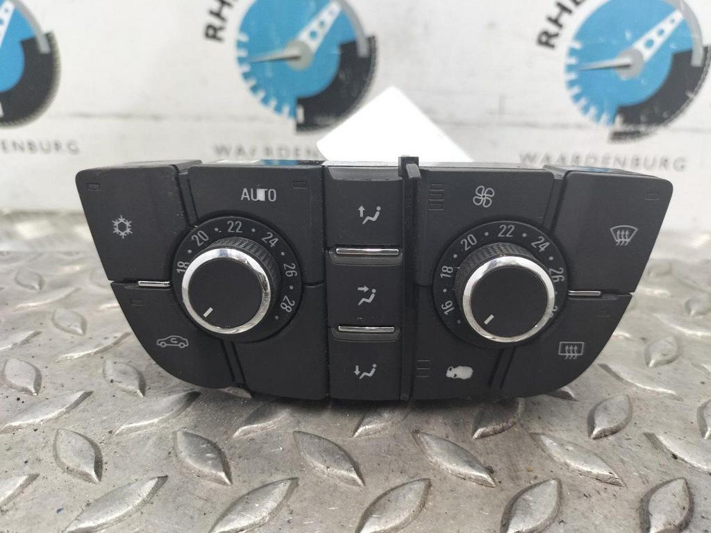 OPEL ASTRA J 1.4 Turbo LPG Cosmo  KACHEL BEDIENINGSPANEEL 20, Enlèvement ou Envoi, Utilisé, Stiba membre