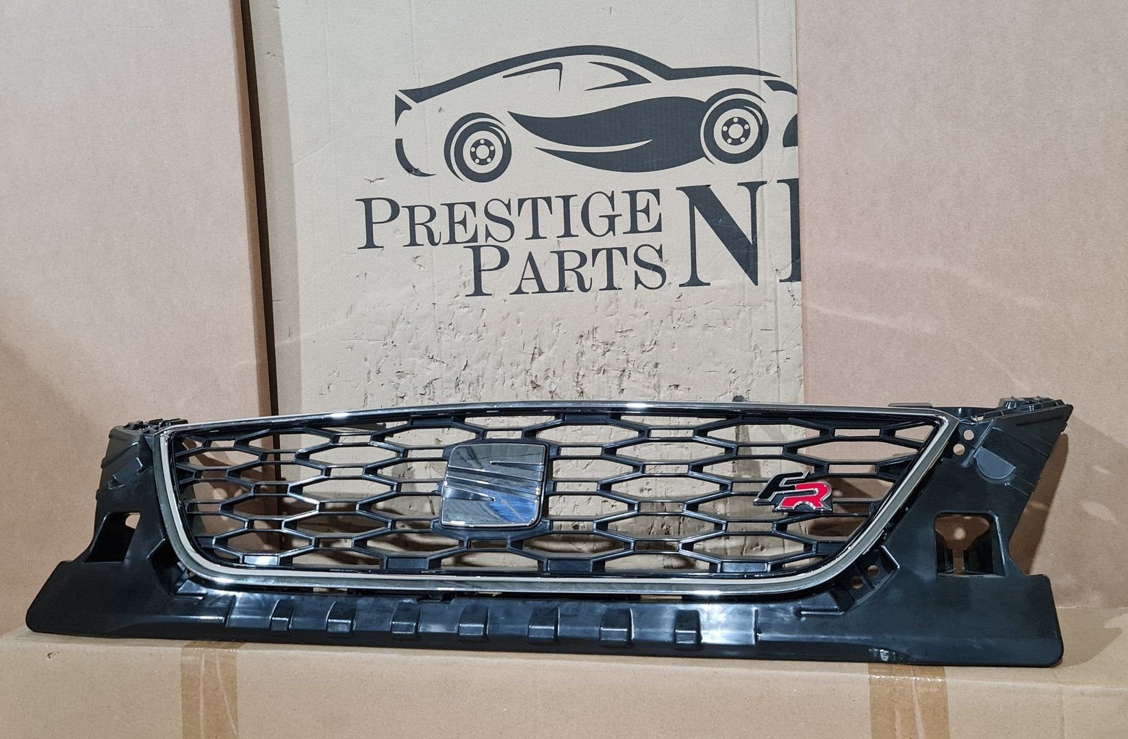 Grill Seat Leon 3 III 5F FR Grille 5F0853654 Nieuw 2012-2017, Neuf, -, Origine de la pièce connue, -