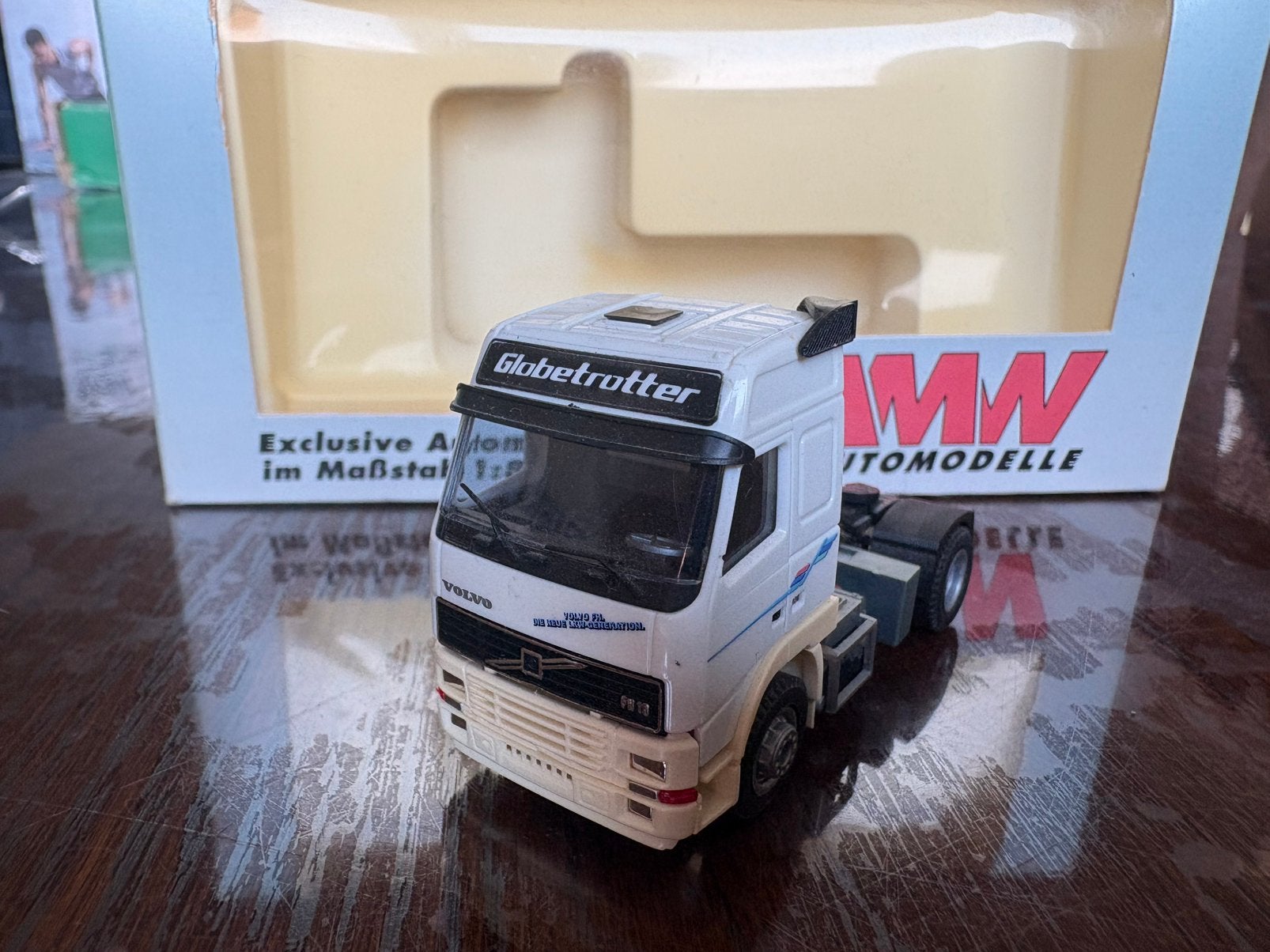 Volvo FH Globetrotter, Enlèvement ou Envoi, Comme neuf