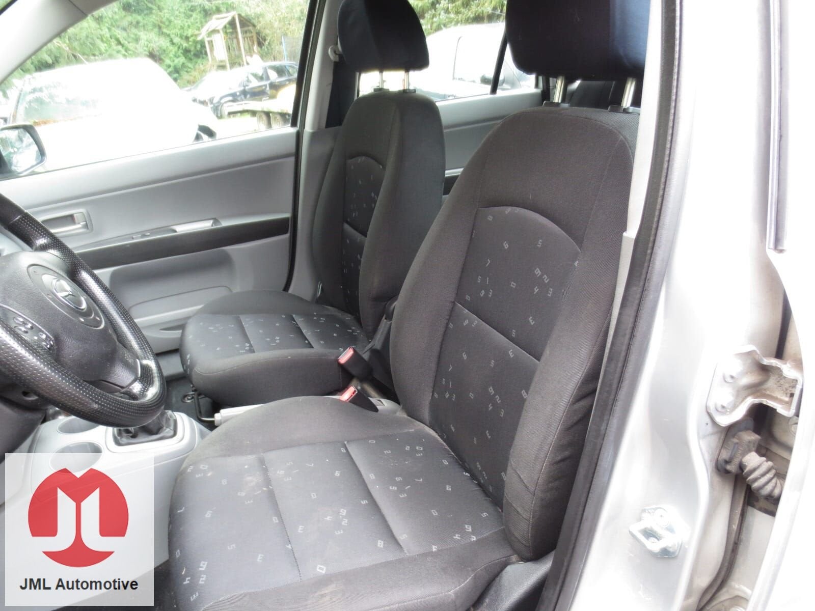 STOELEN EN ACHTERBANK MAZDA 2, -, -, Utilisé, -