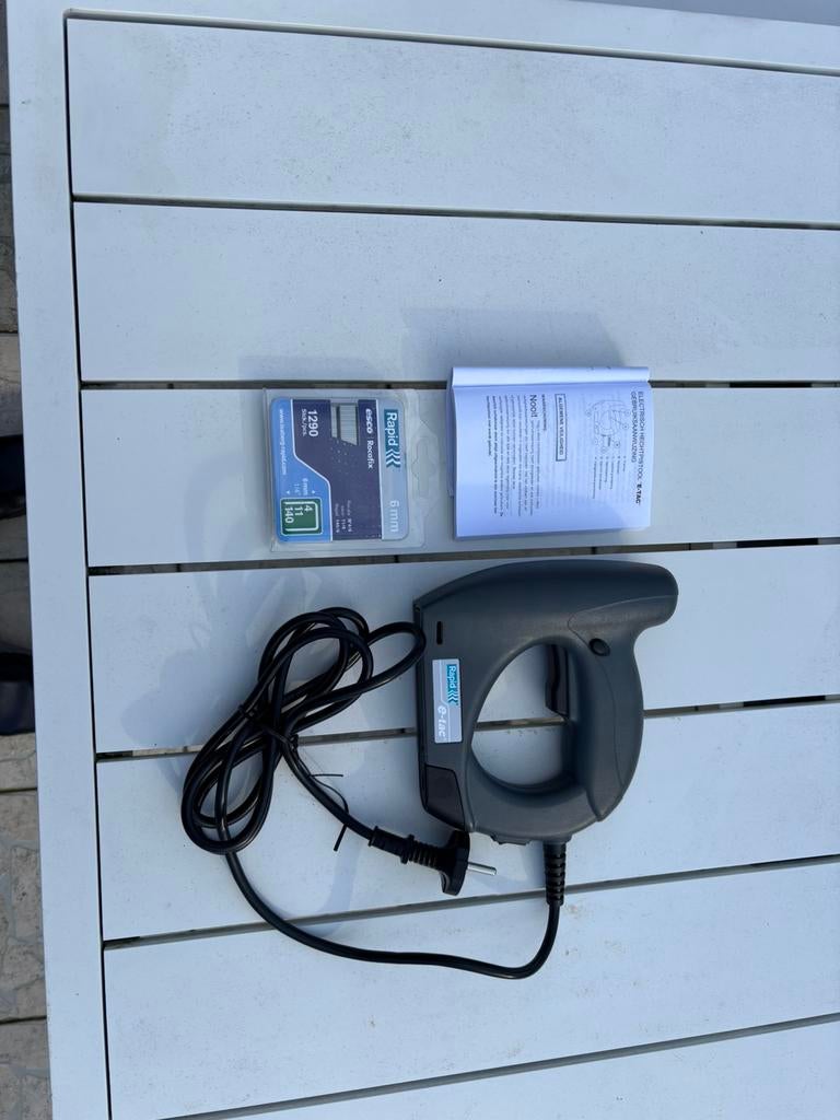 Elektrisch nietmachine (nieuw), Ophalen, Nieuw
