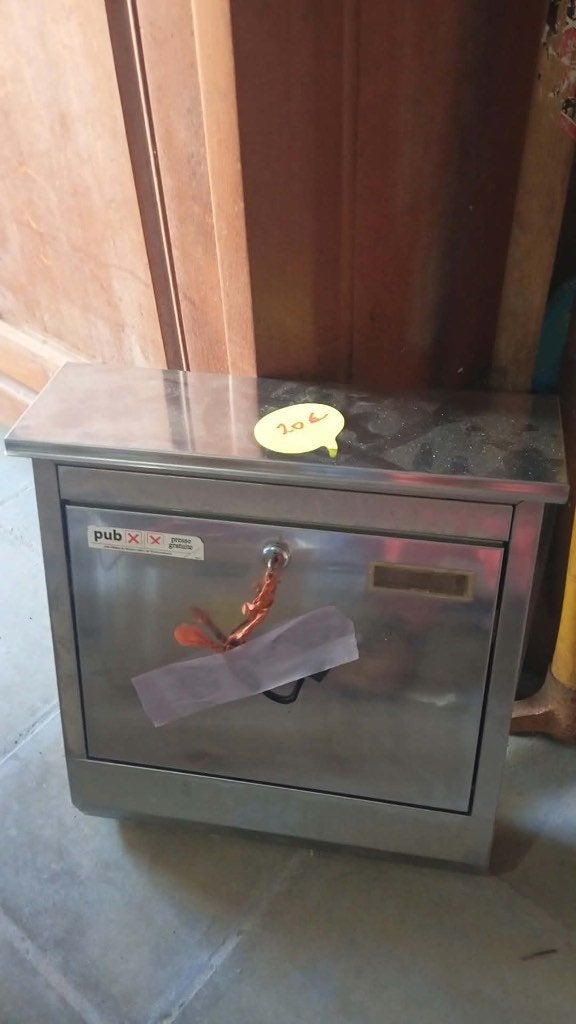 Boîte aux lettres, Tuin en Terras, Ophalen