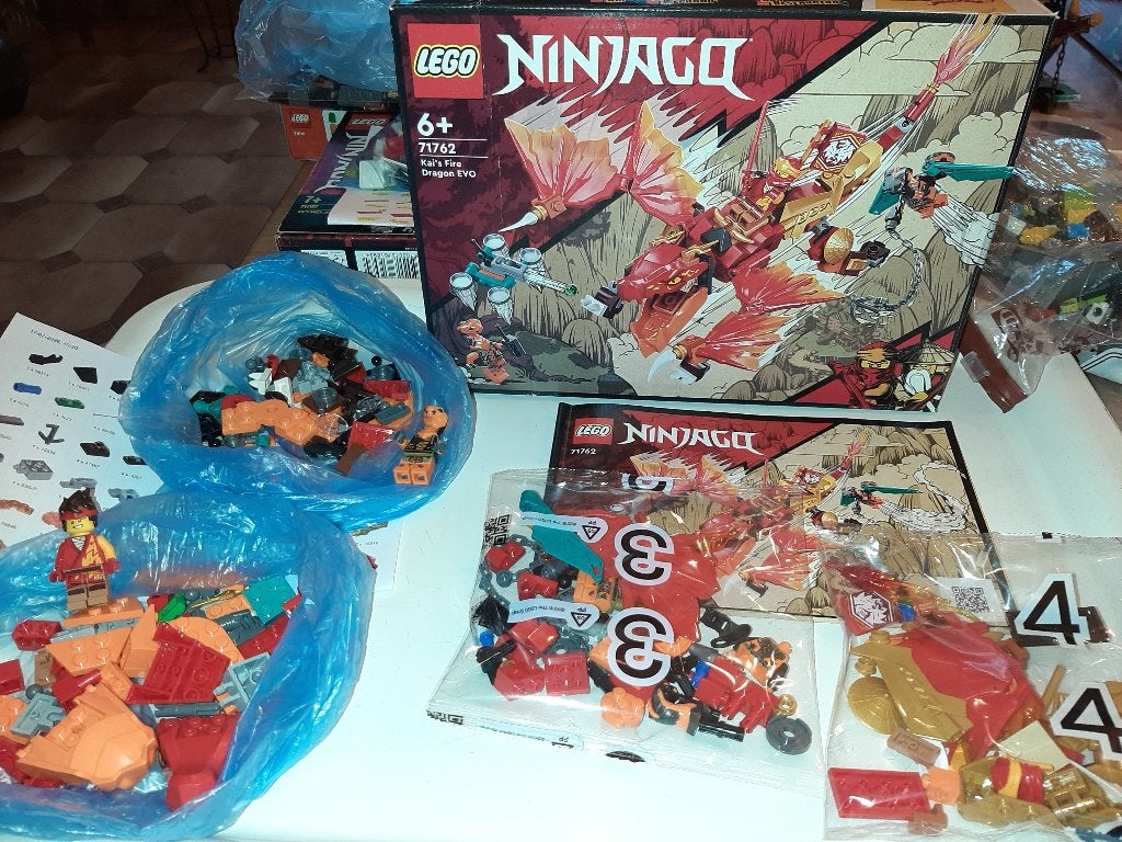 Set LEGO Ninjago 71762 Le dragon de feu de Kai EVO, Enlèvement ou Envoi, Lego, Ensemble complet, Comme neuf