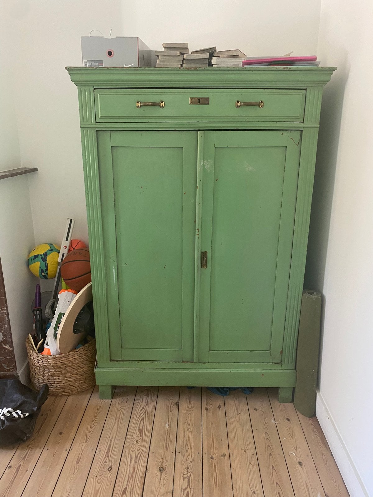 Belle armoire vintage ancienne en bois verte meuble métier, Enlèvement