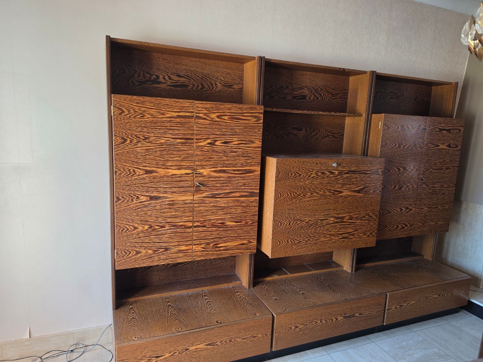 Vintage wandkast, Huis en Inrichting, Ophalen