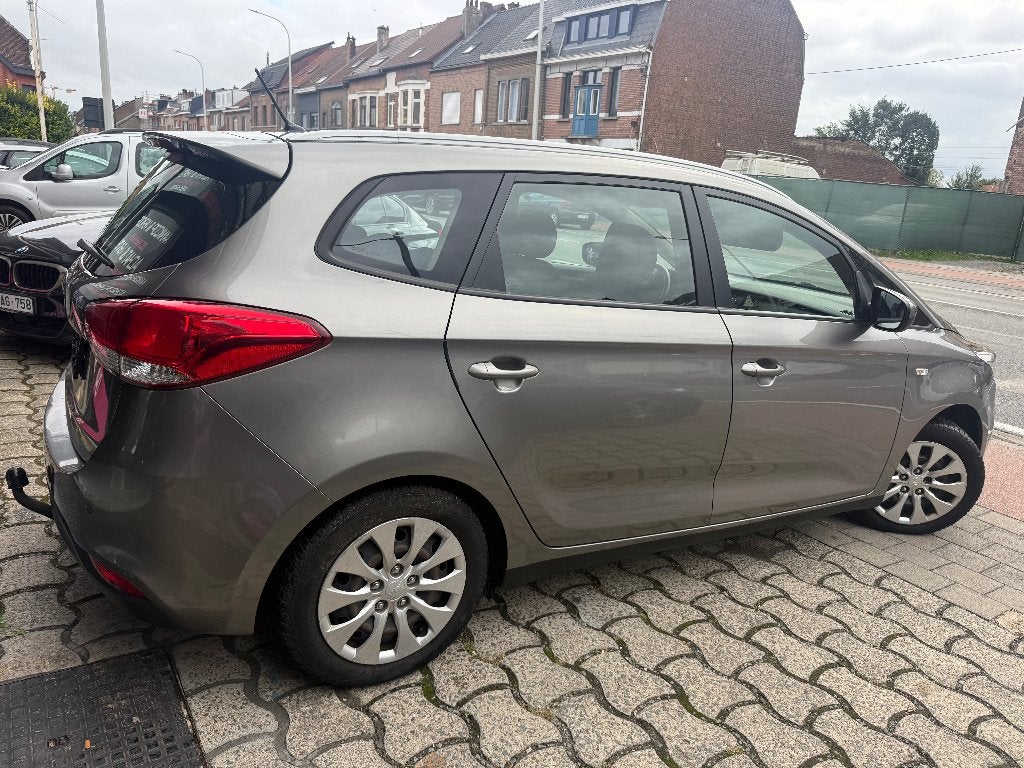 Kia Carens 1.6i 5 Places 1er Propriétaire Historique Kia, Autos, Achat, Entreprise, 5 portes, https://public.car-pass.be/vhr/a44a5132-ff60-4037-b97d-4a0a1e2c6498?lang=fr