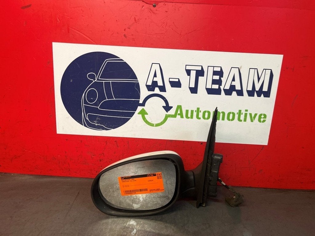 SPIEGEL LINKS Ford Ka II (|1751721|BS5117683AB5YYW|), Gebruikt, Henry-Ford-Straße  1
50735  Köln, DE, Ford-Werke GmbH, Kunden@ford.com