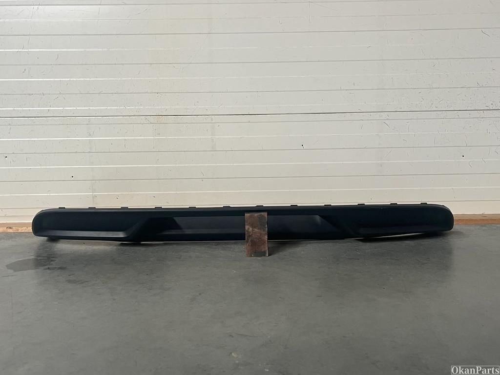 Diffuseur Seat Leon KL 5FE807568, Arrière, Autovia A-2, Km 585 585
08760  Martorell, ES, SEAT S.A., Utilisé