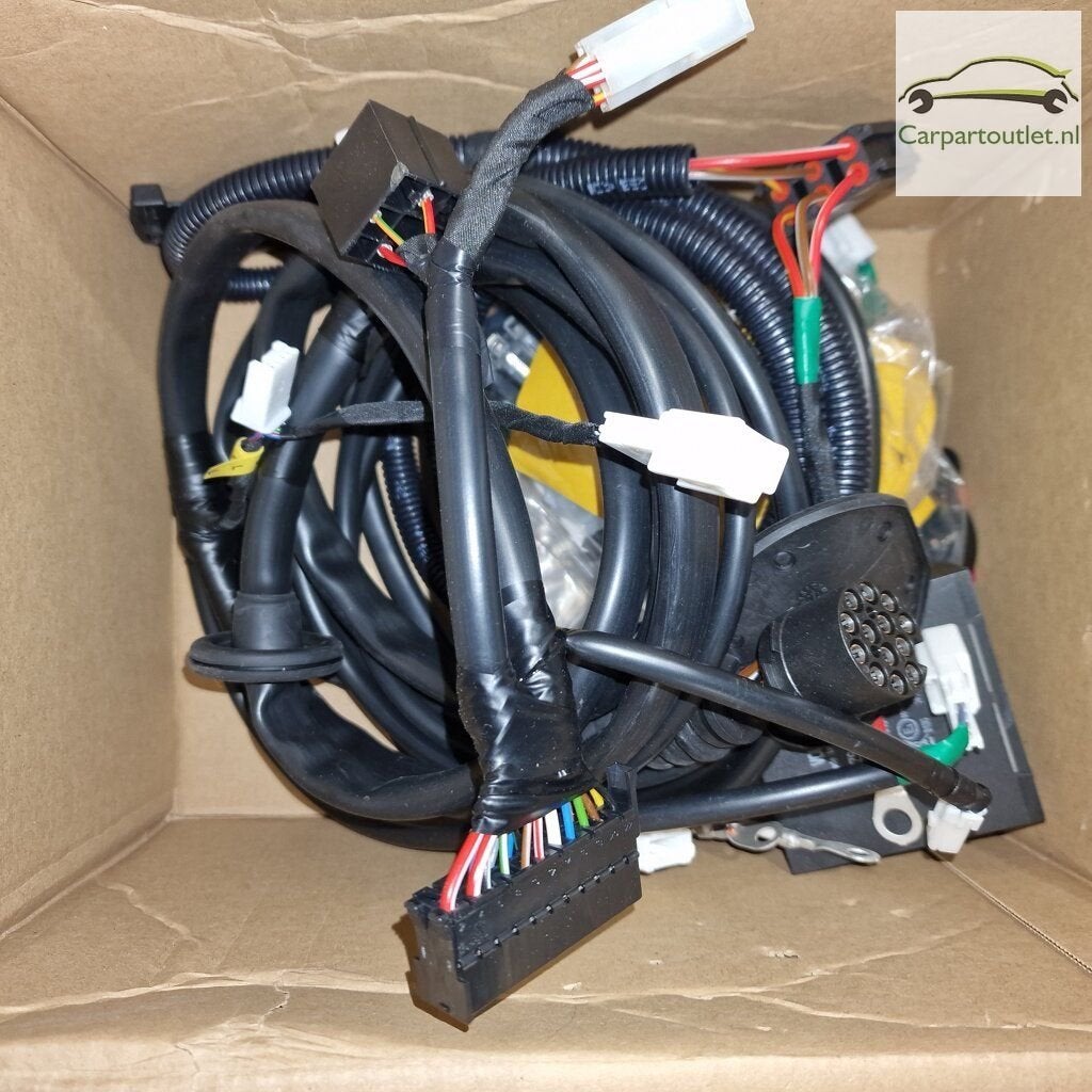 Trekhaak kabelset 13 polig PW5D002573 nieuw Toyota Dodatna C, Neuf, -, -, -