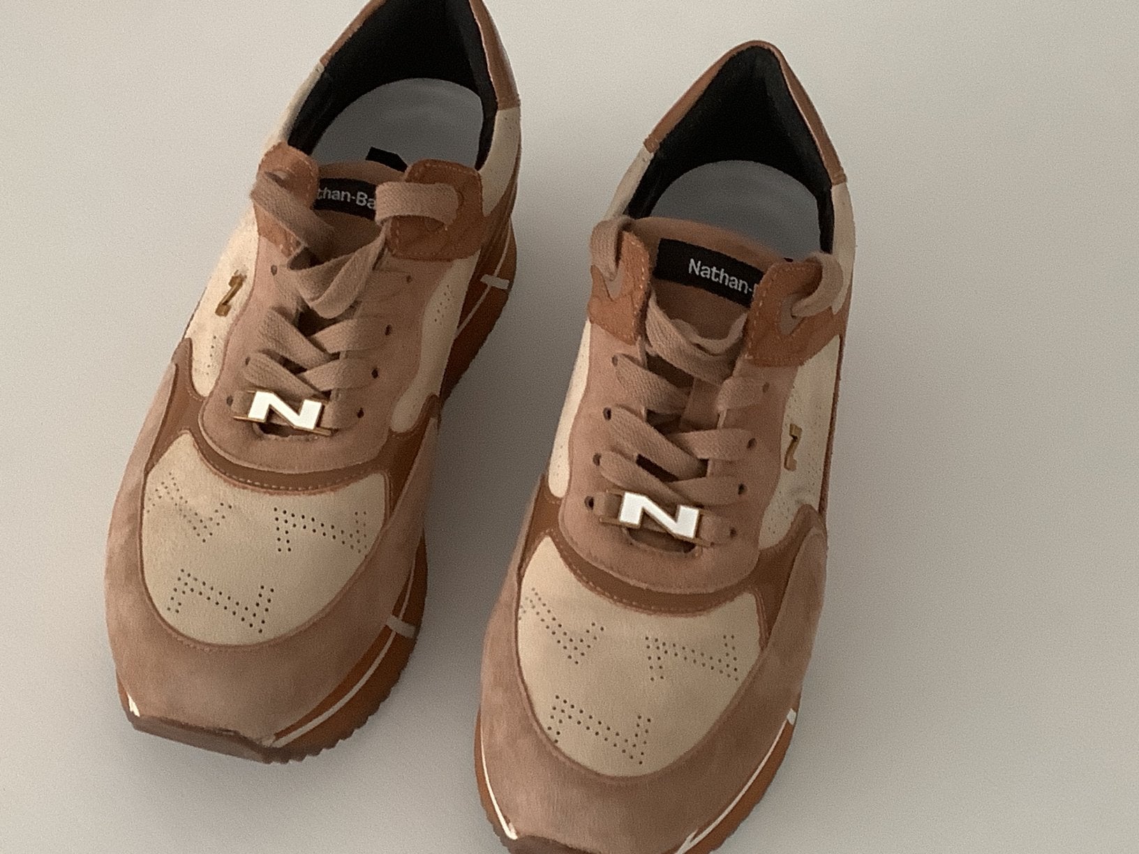 Baskets Nathan-Baume camel semelle graphique T.38, Enlèvement ou Envoi, Beige, Sneakers et Baskets, Porté