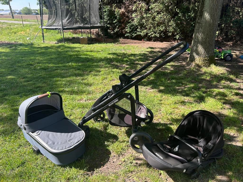 Kinderwagen 3-delig merk: maxicosi, Kinderen en Baby's, Kinderwagens en Combinaties, Ophalen, Zo goed als nieuw, Kinderwagen