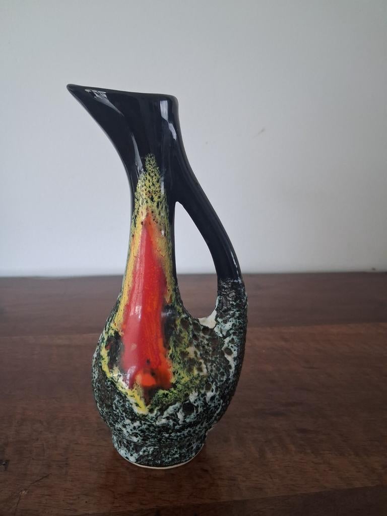 Vaasje fat lava vallaurus  21 cm, Antiek en Kunst, Ophalen