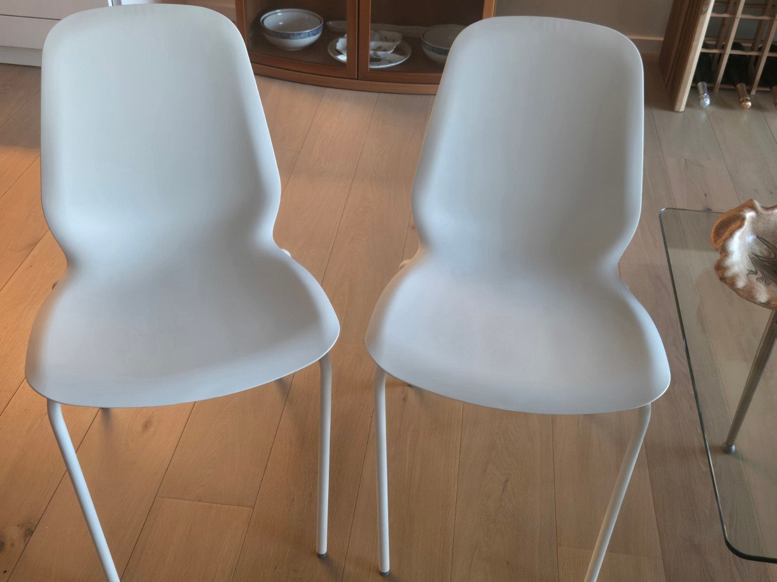 Twee nieuwe witte keuken stoelen van Ikea, Ophalen of Verzenden, Twee