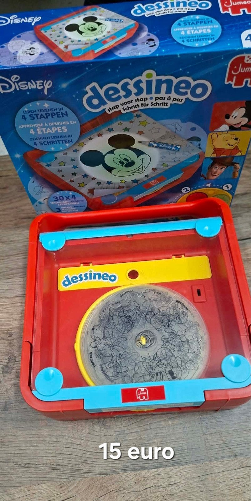 Dessineo, Ophalen of Verzenden, Zo goed als nieuw