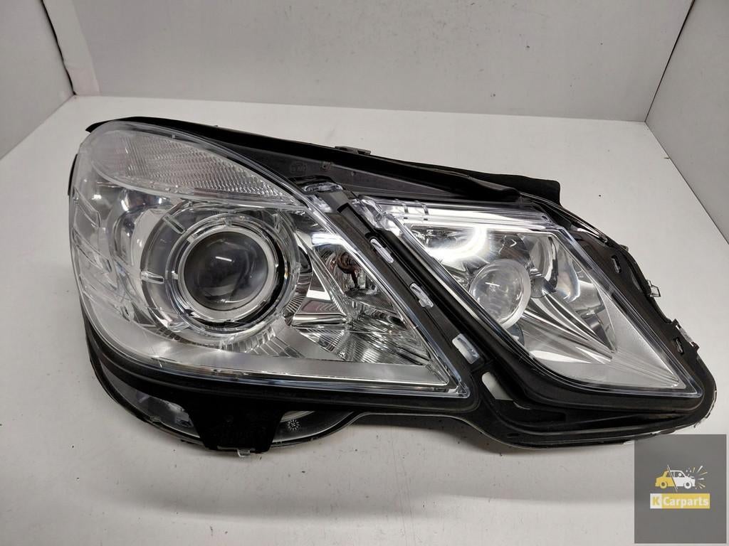 A2128205861, Phare x non droit pour Mercedes Classe E W212, Mercedes-Benz AG, Mercedes-Benz, Utilisé, Mercedesstrasse 120
70372  Stuttgart, DE
