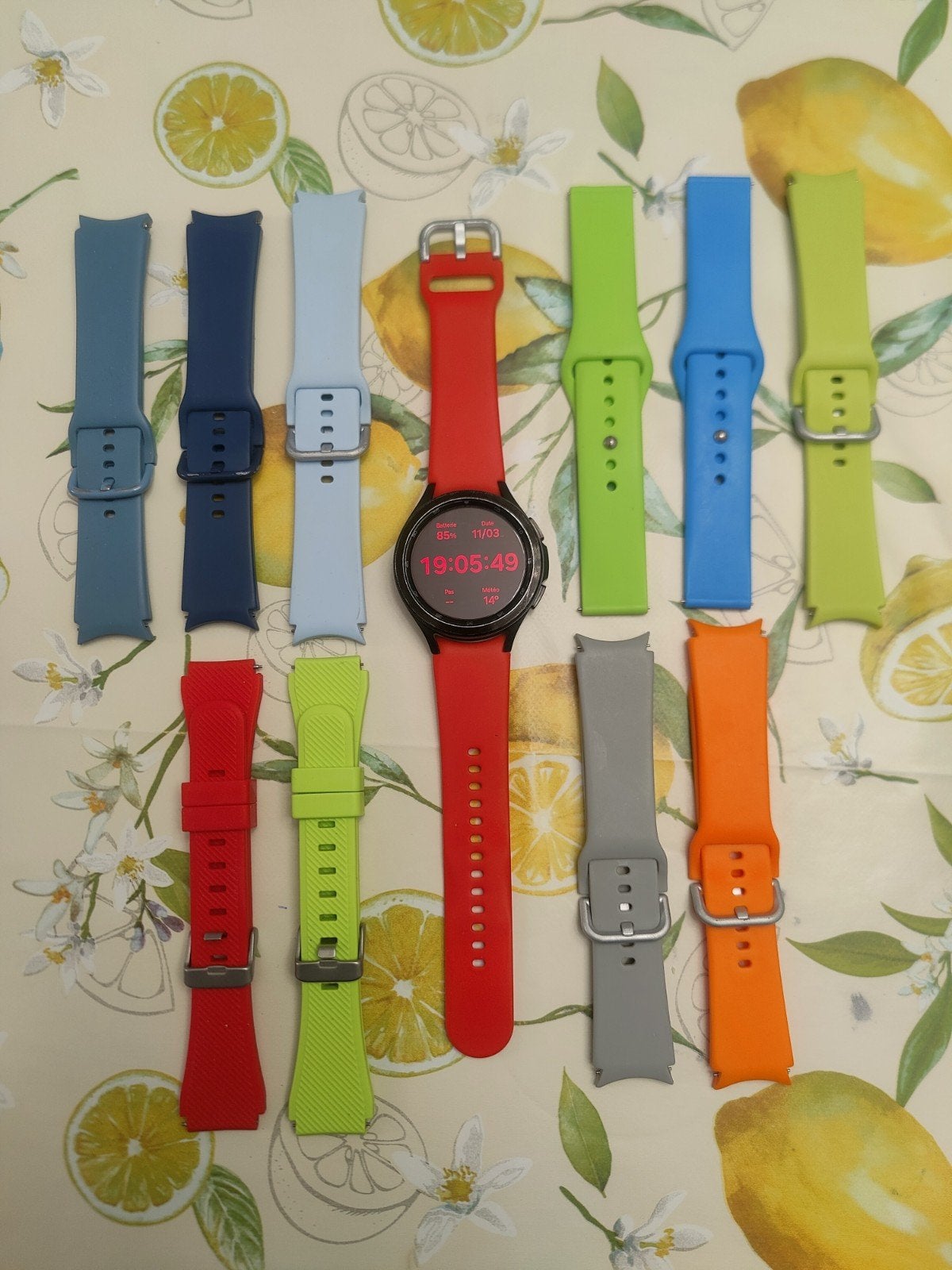 Montre Samsung galaxy watch 4 en 44mm modèle le plus grand., Ophalen of Verzenden, Conditie, Samsung