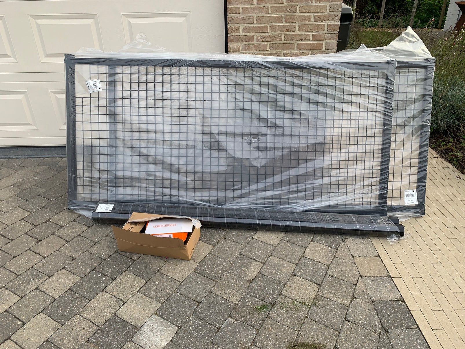 Nieuwe tuinpoort 4 meter l 1 m h zwart, Enlèvement, Comme neuf