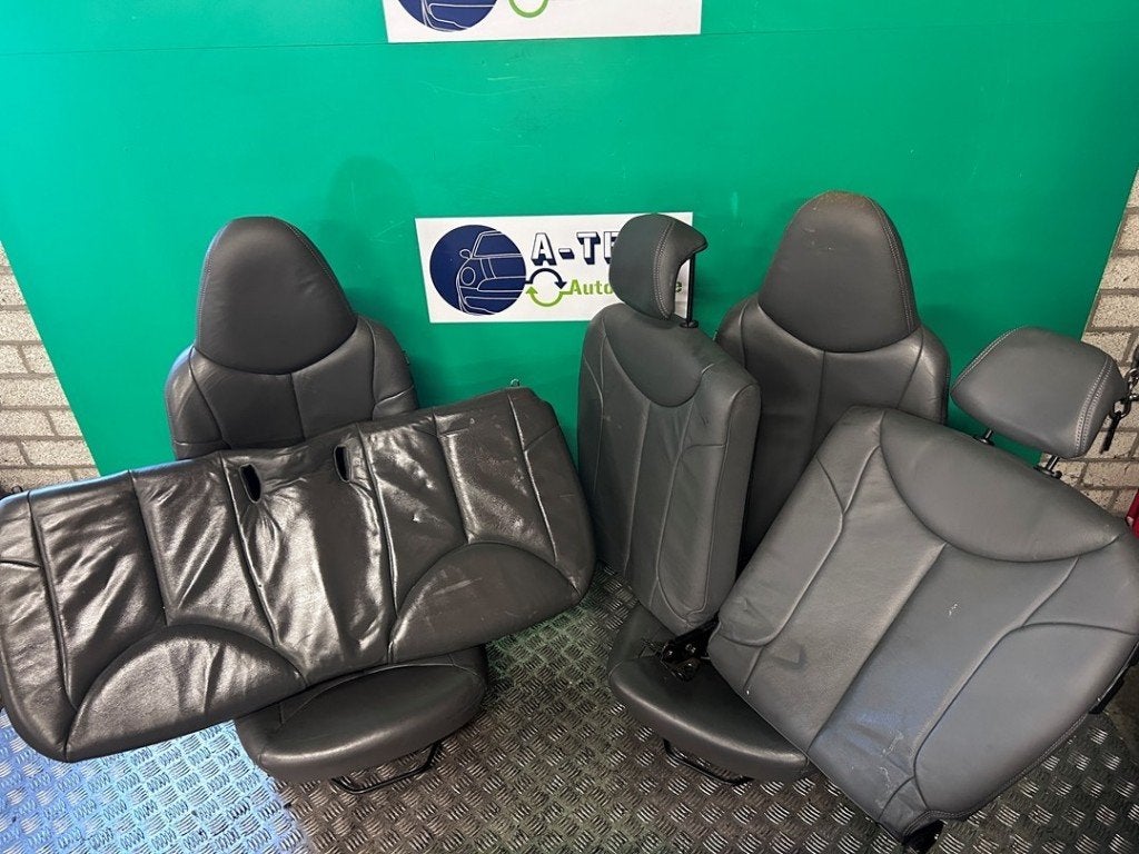 INTERIEUR Toyota Aygo (B10) (01-2005/05-2014), Gebruikt, Kundenbetreuung@toyota.de, Toyota, Toyota-Allee 2
50858  Köln, DE